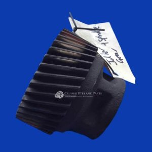 Toyota Landcruiser 2H idler & Spindle gear