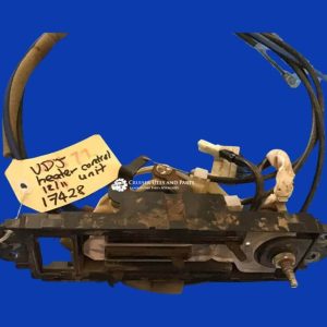 Toyota Landcruiser Control assembly, heater or boost ventilator with wires VDJ76 VDJ78 VDJ79 1VD-FTV    12/2011     17428