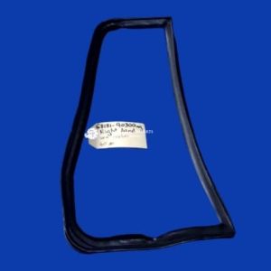 Toyota Landcruiser RIGHT RH Front Quarter 1/4 Vent Seal (1/1975-11/1984) FJ40 FJ45 HJ45 HJ47 BJ40 BJ42    68181-90300ng