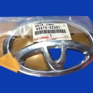 Toyota Landcruiser VDJ series badge emblem logo grill New  VDJ76 VDJ78 VDJ79        90975-02067