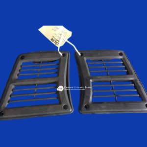 Toyota Louver, vent inner Landcruiser HJ60 HJ61 wagon plastic vent cover pair