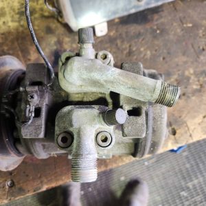 Toyota Landcruiser 2H diesel Air Conditioning Compressor manifold LATE TYPE HJ75 2nd hand
