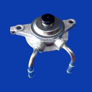 Primer Pump Fuel Filter Cap Assembly Toyota Landcruiser  HZJ78 HZJ79  23380-17450ng